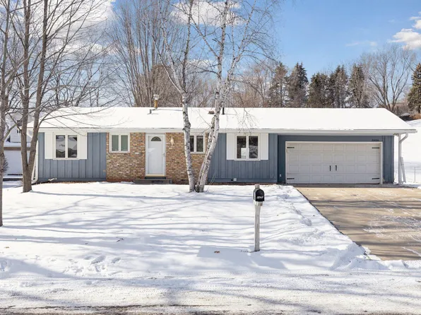 8406 Isleton Ct S, Cottage Grove, MN 55016