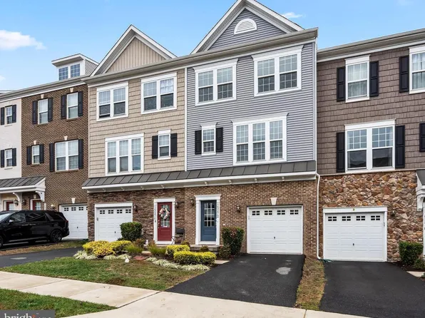 15272 Cartersville Ct, Haymarket, VA 20169