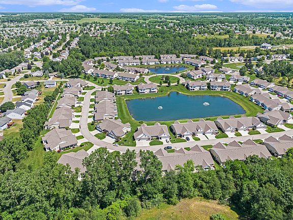 5th image of 11494 S Lake Dr Unit 120