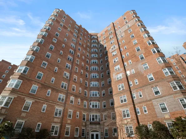 200 Cabrini Boulevard image 8 of 20