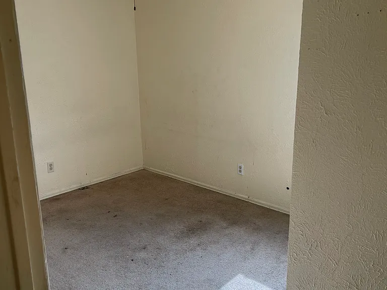 601 Rosewood Hills Dr — Photo 21