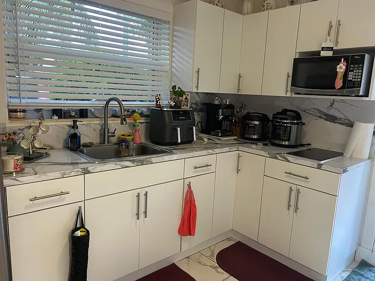 11080 SW 59th Ter #1 — Photo 12