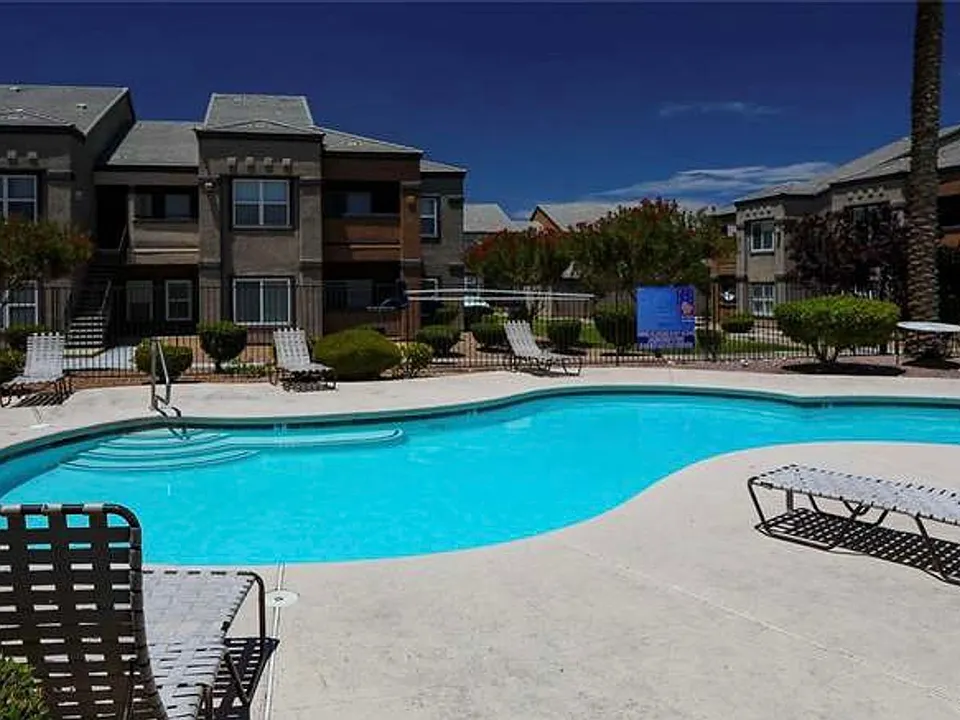 6650 W Warm Springs Rd #2087