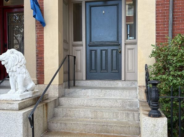 286 Bunker Hill St APT 2