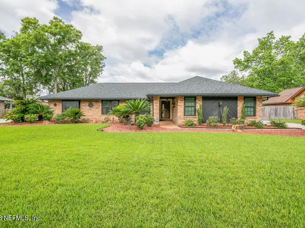 3154 OLD PORT Circle E, Jacksonville, FL 32216