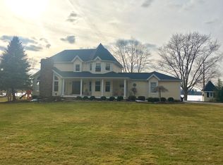 32 E Dr NE, Hartville, OH 44632