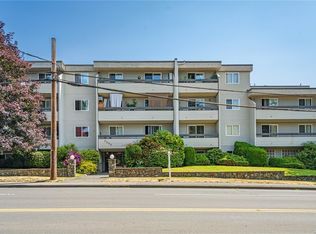 3235 Quadra St #209, Saanich, BC V8X1G4