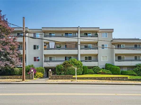 3235 Quadra St #209, Saanich, BC V8X 1G4
