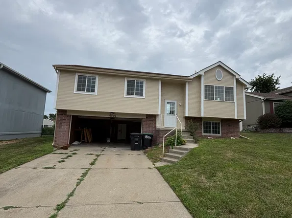 6507 N 112th St, Omaha, NE 68164