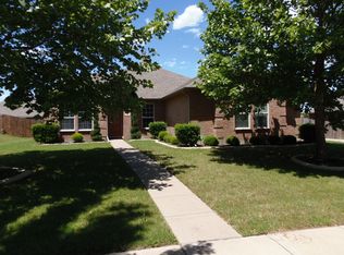 1743 Stone Trail Dr, Cedar Hill, TX 75104