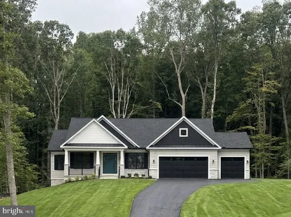 142 Chesapeake Dr, Stafford, VA 22554