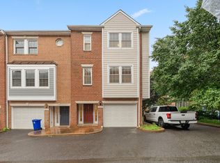 1891 16th St N, Arlington, VA 22209