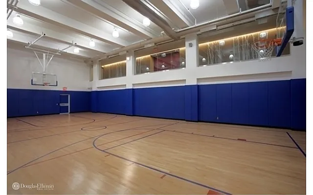 Sold by Douglas Elliman | media 15