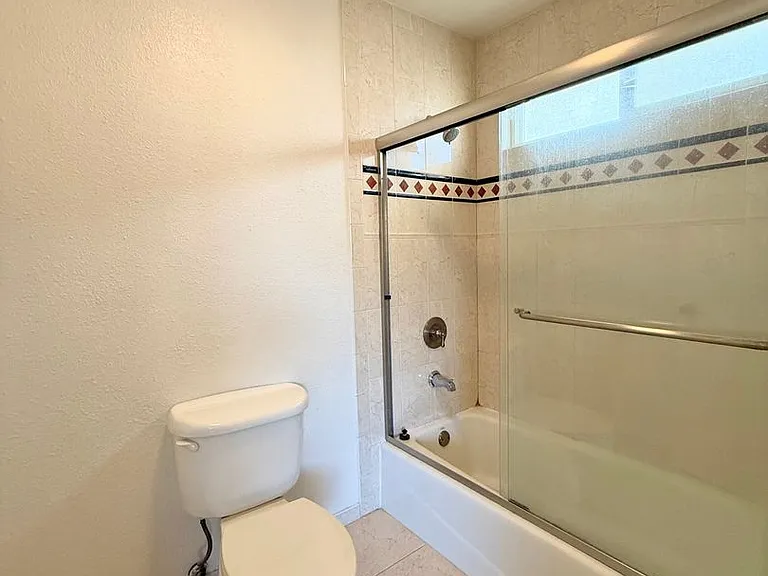 5007 Anaheim Loop — Photo 19