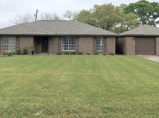 1108 Western Ave, Angleton, TX 77515