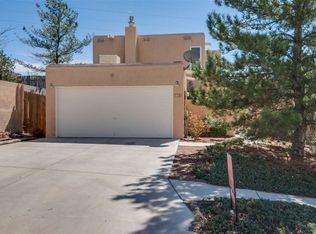 2741 Via Venado, Santa Fe, NM 87505