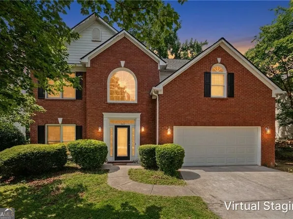 877 Dunlin Fields Dr, Lawrenceville, GA 30044