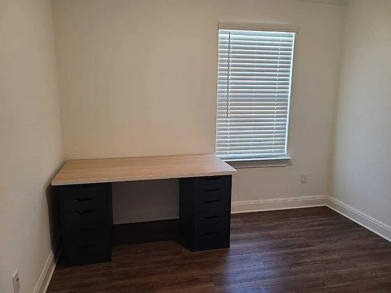 1808 Donetto Dr — Photo 16