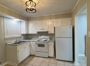1422 Hardy St, Conway, AR 72034
