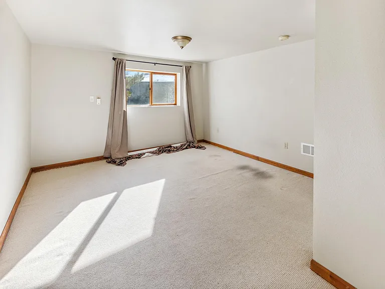 1718 Belvedere Dr — Photo 20