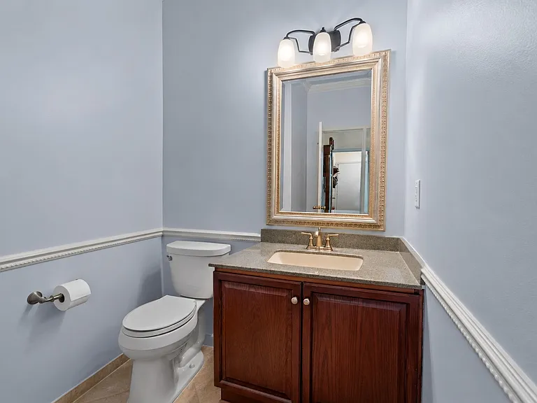 4804 Leighfield Valley Dr — Photo 12