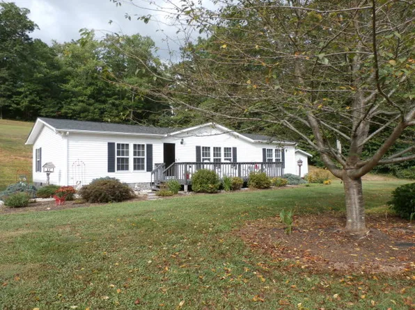 366 Spar Mill Rd, Burnsville, NC 28714