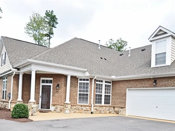 5926 E Stonepath Garden Dr, Chester, VA 23831