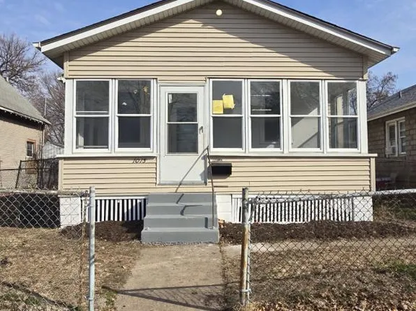 1015 12th Ave, Rock Island, IL 61201