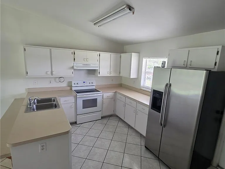 18569 Bartow Blvd — Photo 2