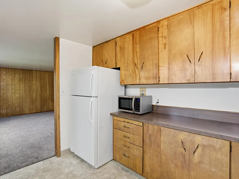 1000 Rollins St — Photo 7