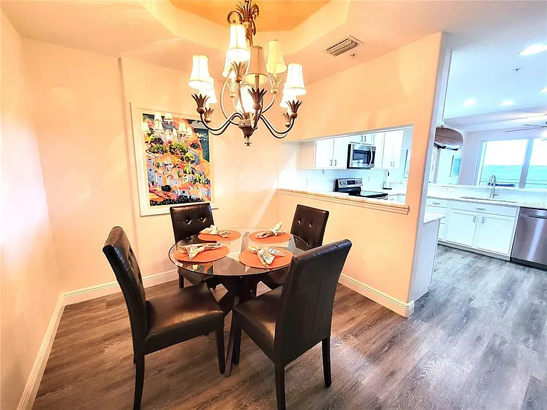 7296 Marathon Dr #404 — Photo 24