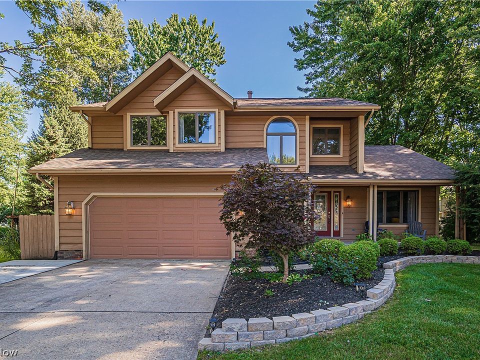 6925 Weatherby Dr, Mentor, OH 44060 Zillow