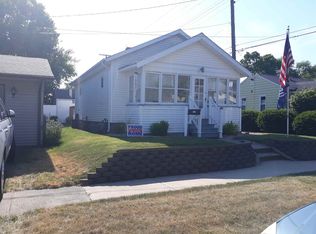 912 S 32nd St, South Bend, IN 46615