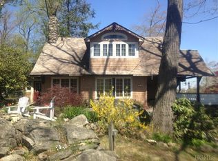9 Ridge Ln, Mahopac, NY 10541