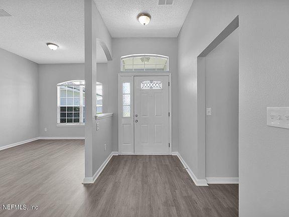 5th image of 6723 SALT POND Drive N