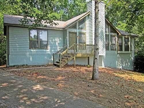 2nd image of 3893 Cloudland Dr