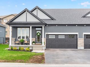 235 Shinny Ave, Ottawa, ON K2V 0B9