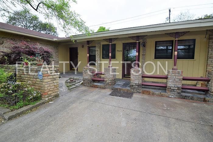 1st image of 9600 Dallum Dr