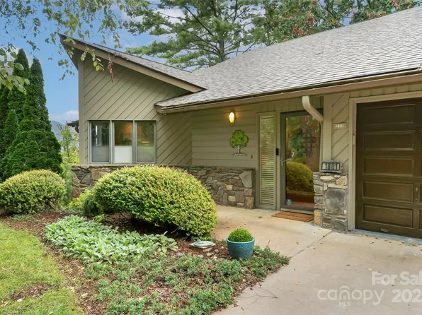 1801 Timber Trl, Asheville, NC 28804