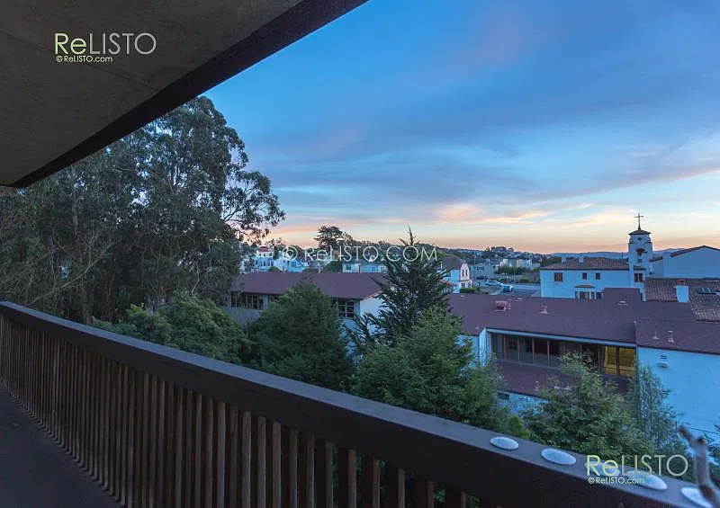 2 bed, 2.0 bath, 1596 sqft, $5,095 — Photo 2