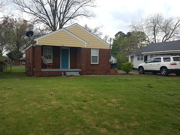 2nd image of 631 Jackson St