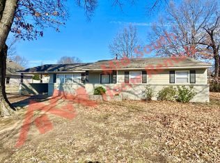 954 E Holmes Rd, Memphis, TN 38116