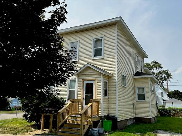 2201 Willow St #2, Pt Huron, MI 48060