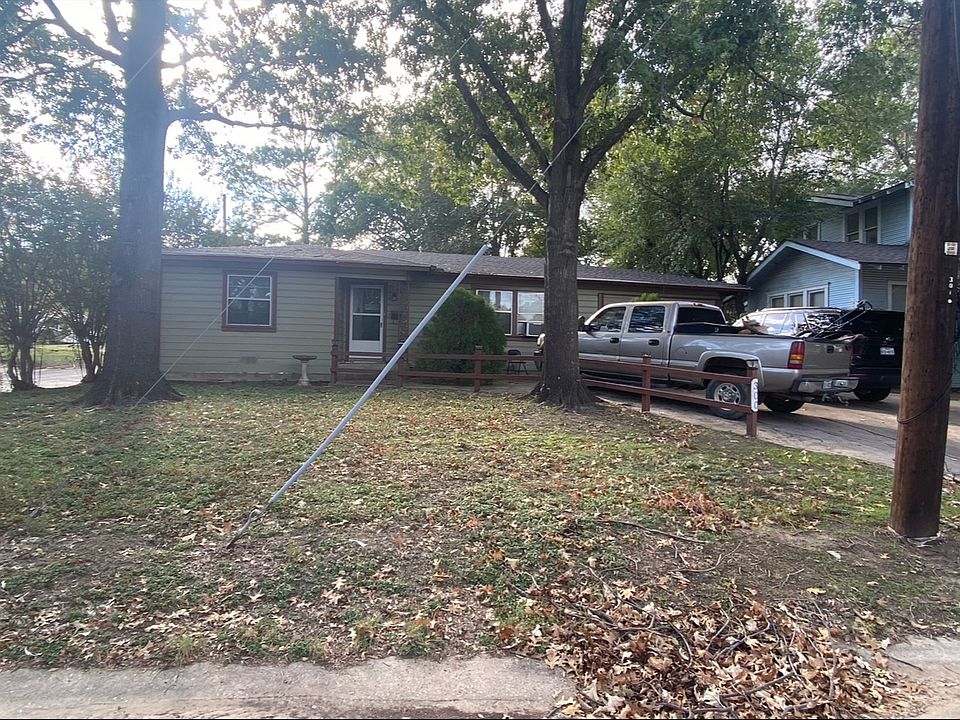 1st image of 300 N 37th St