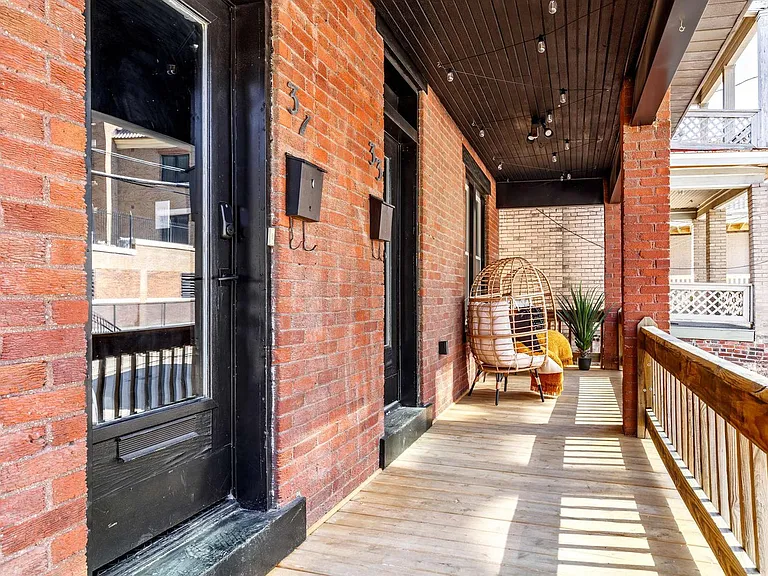 33 Lundy St #ID1265647P — Photo 8