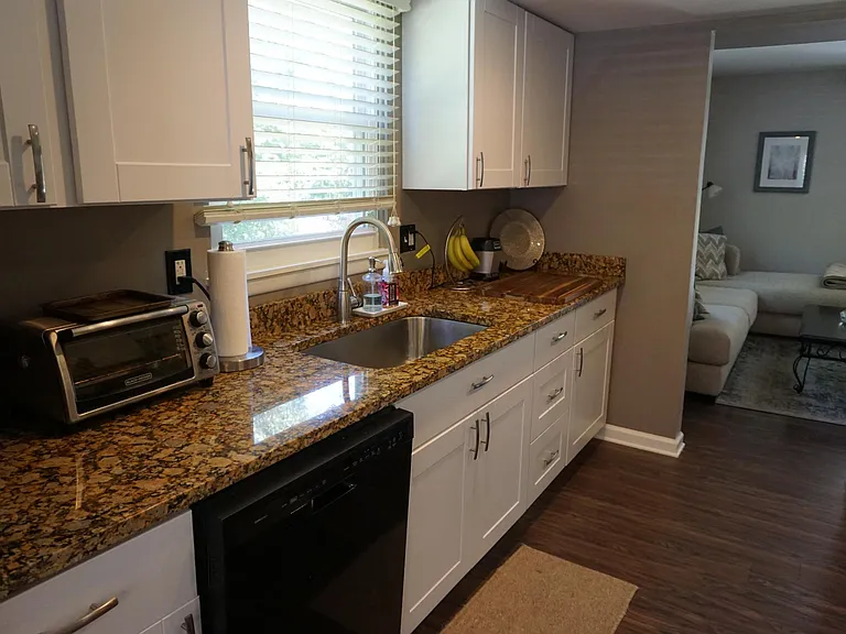 3219 Crystal Ct — Photo 4
