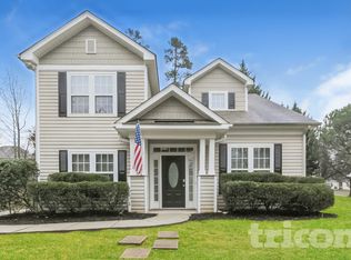 8206 Braids Bend Ct, Charlotte, NC 28269