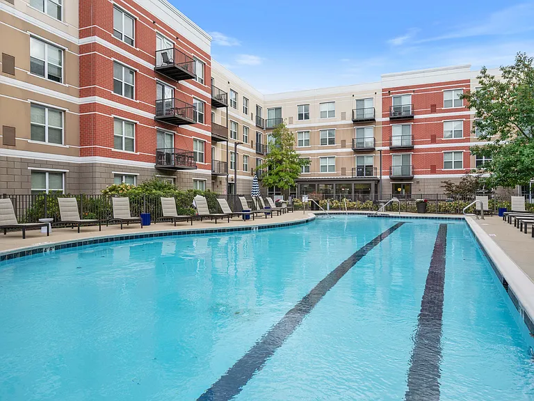 Resort Style Heated Pool at Avant at the Arboretum Apartments in Lisle, IL 60532