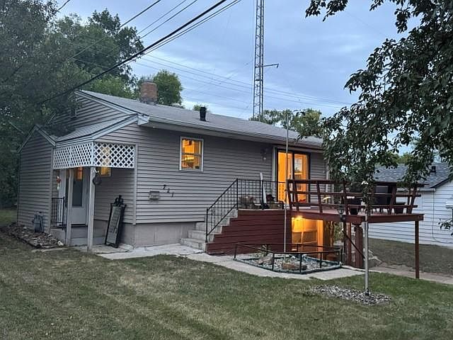 1st image of 721 Riverside Ct