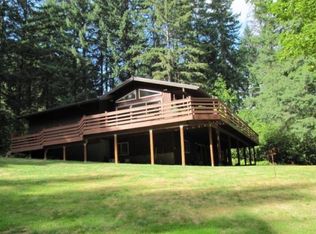 32206 Viewcrest Dr, Warren, OR 97053